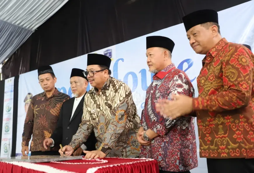 Peresmian Gedung Aimmah El-Haq, Jadi Bukti Dukungan Bupati Jombang untuk Pendidikan Pesantren