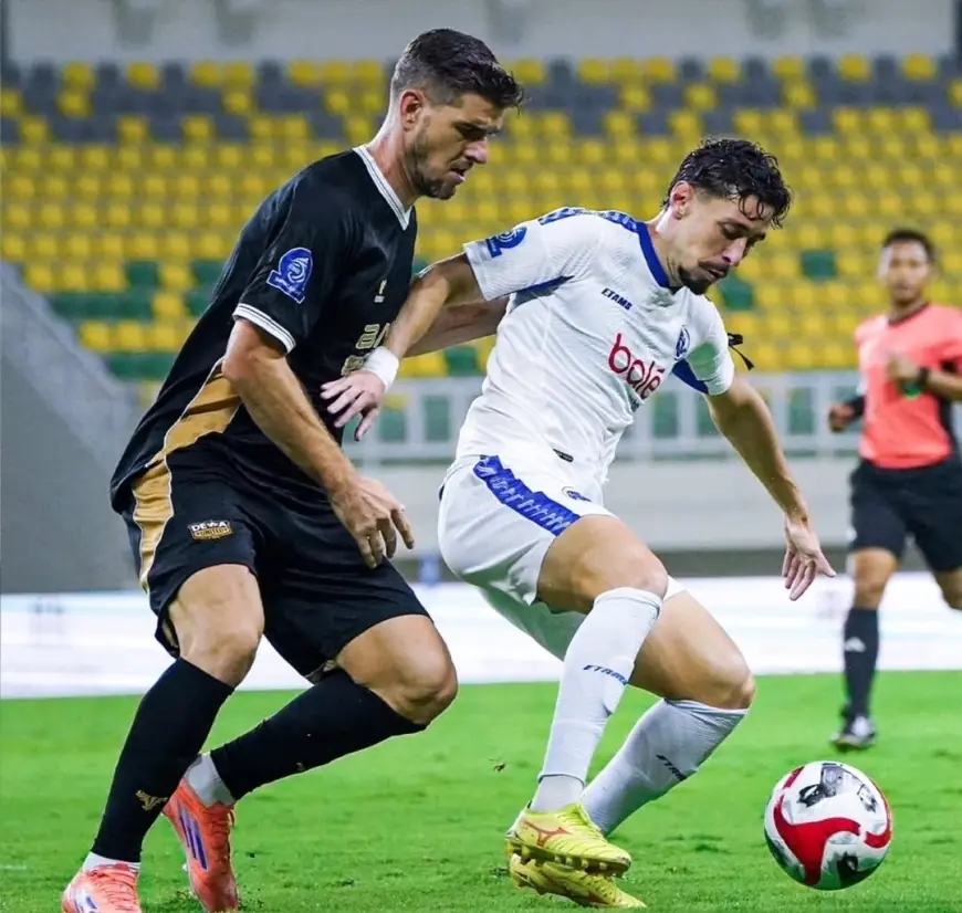 Arema FC Kehilangan Momentum, Dewa United Menang 2-0