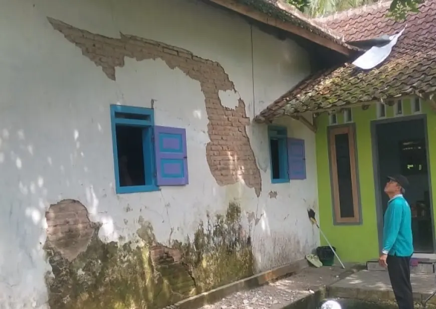 Gempa M 5,7 di Pacitan Akibatkan Dua Rumah di Malang Rusak