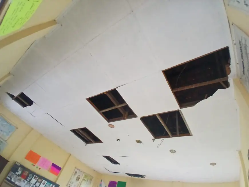 Terdampak Gempa, Bangunan SDN 1 Talunkulon Tulungagung Rusak, Plafon Ambrol, Tembok dan Lantai Retak