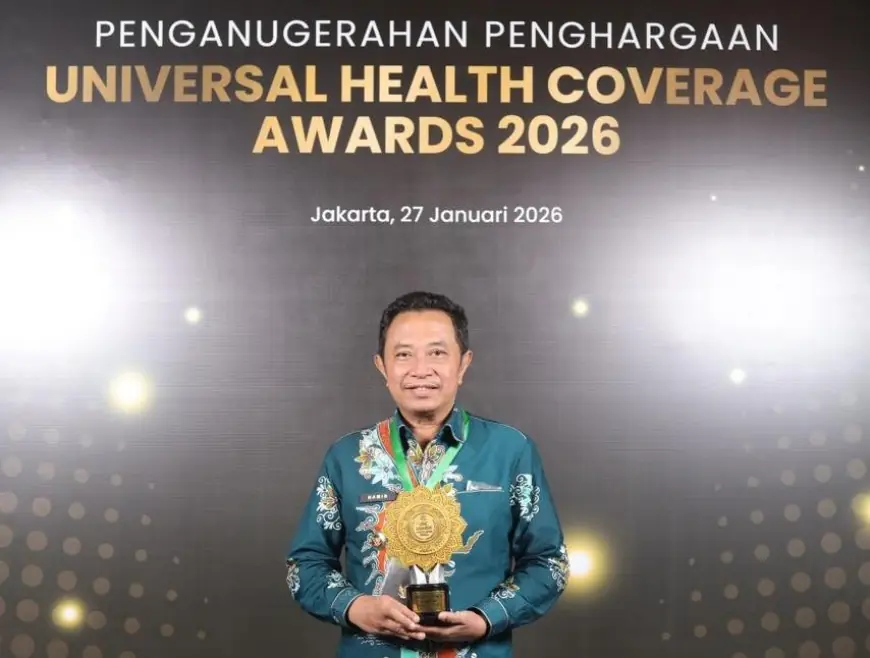 Terima UHC Awards 2026, Bupati Bondowoso Komitmen Lakukan Perluasan JKN