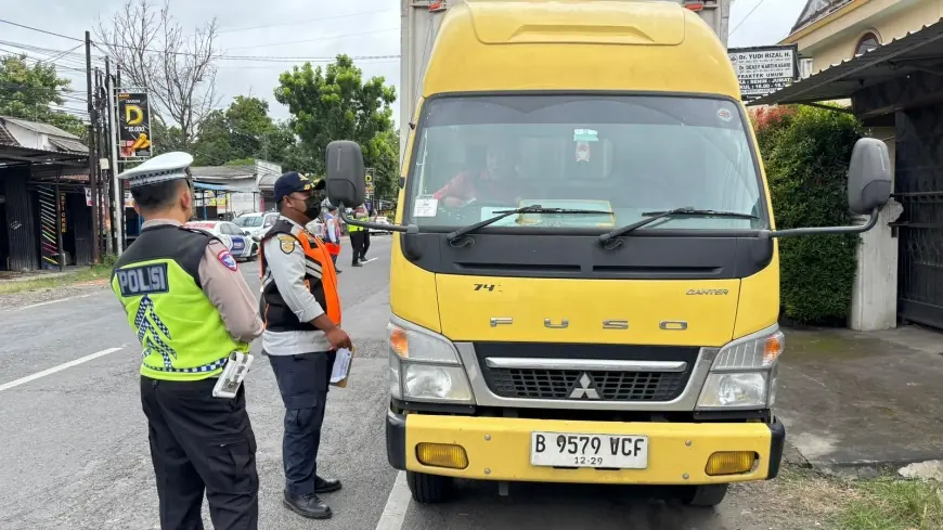Dishub dan Satlantas Polres Nganjuk Gelar Operasi Gabungan, Fokus Keselamatan Angkutan Jalan