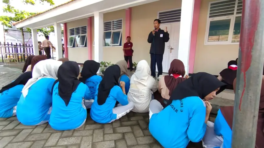 Bentengi Siswa dari Ancaman Megathrust, SMPN 3 Puger Jember Gelar Simulasi Evakuasi Tsunami