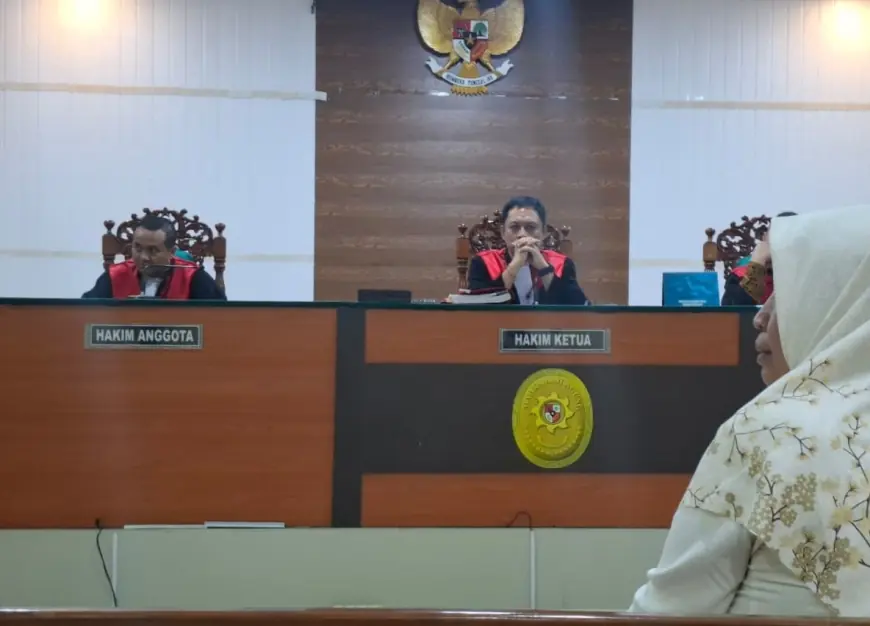 JPU Ajukan Tuntutan 17 Tahun untuk Istri Siri Bunuh Suami di Jombang