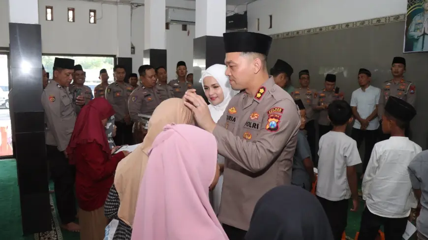 Peringati Isra Mikraj, Polres Nganjuk Teguhkan Iman Personel Lewat Aksi Kemanusiaan