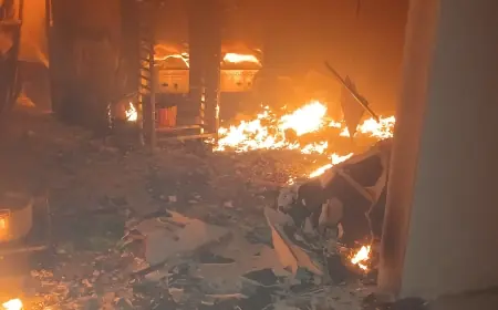 Ledakan Gas Picu Kebakaran SPPG di Bojonegoro, Dua Orang Luka