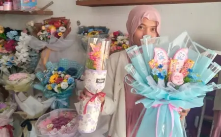 Jelang Hari Kasih Sayang, Permintaan Buket di Jombang Meningkat