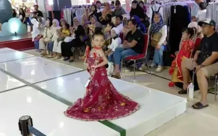 Panggung Catwalk Imlek: Awal Inspirasi Karir Modeling Anak di Jember