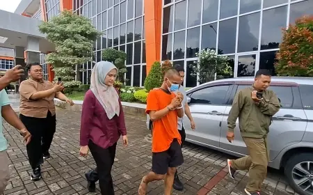 Polisi Gresik Bekuk Residivis Pengedar Sabu Saat Ramadan