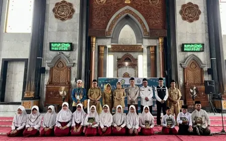 Siswa SD se-Jombang Isi Kegiatan Ramadan dengan Tadarus Al-Qur'an di Masjid Agung