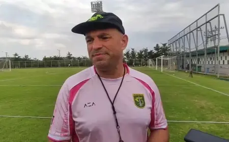 Persebaya Surabaya Hadapi PSM Makasar dengan Skuad Pincang