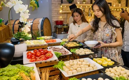Senja yang Menghangatkan di Favehotel Malang, Saat Kerja Usai dan Iftar Dimulai