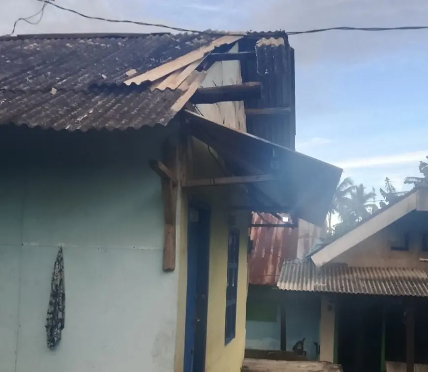 BPBD Catat Puluhan Rumah Rusak Imbas Angin Kencang di Kecamatan Dampit
