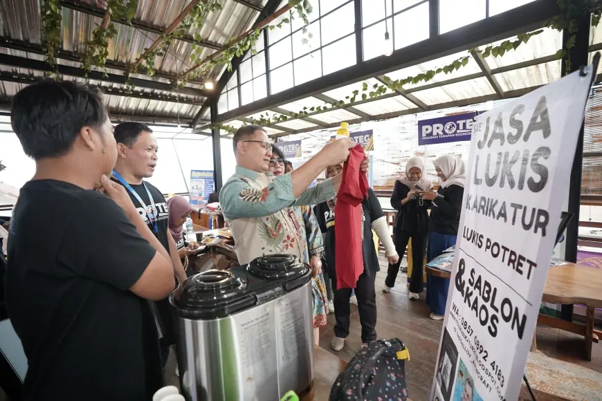Dindik Jatim Perkuat Kesejahteraan Guru Honorer Melalui Program Kewirausahaan PROTEG