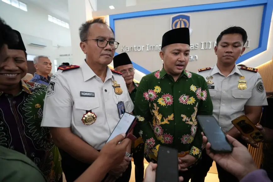 Bupati Pasuruan Resmikan Kantor Imigrasi, Urus Paspor Semakin Mudah