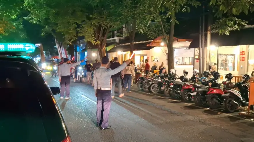 Warga Tulungagung Kini Tidak Perlu Beri  Uang Pada Juru Parkir