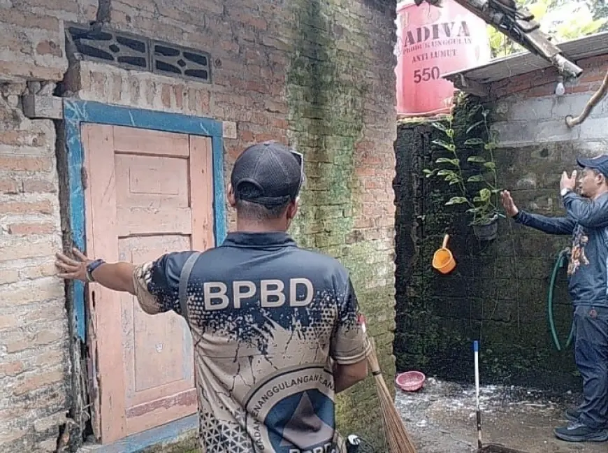 Gempa Pacitan Berdampak di Kabupaten Blitar, Dua Rumah Warga Rusak