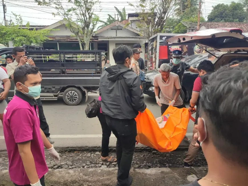 Hidup Sebatang Kara, Warga Desa Bataan Bondowoso Ditemukan Meninggal di Rumahnya