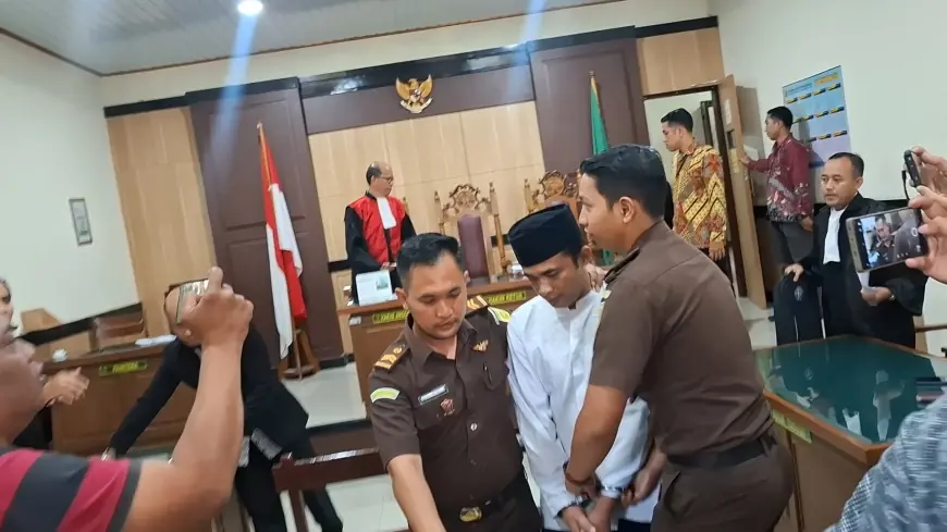 Ahmad Midhol, Otak Pencurian dan Pembunuhan Sadis di Gresik Divonis 18 Tahun Penjara
