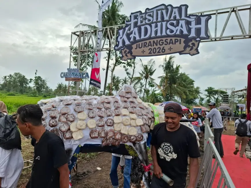 Ribuan Kue Kucur Alirkan Doa: Kadhisah Jurang Sapi Bondowoso Jaga Persaudaraan Jelang Ramadan