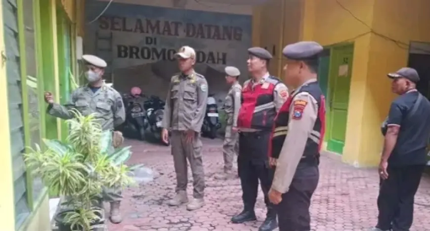 Petugas Gabungan Razia Rumah Kos di Situbondo, Sasar Penghuni yang Bukan Suami Istri