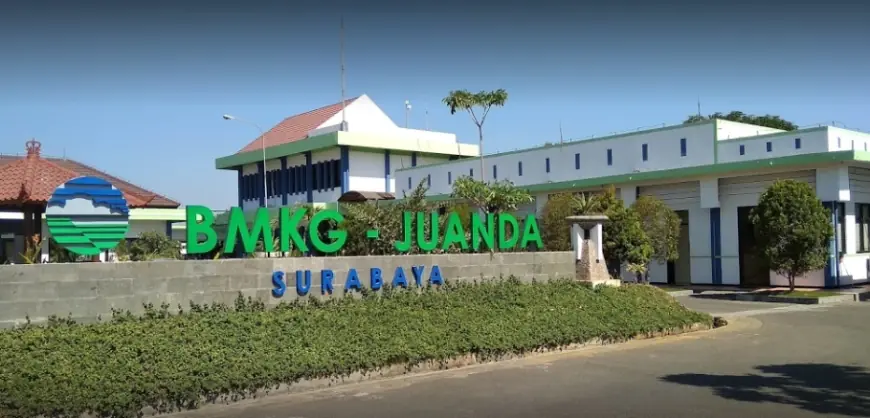 BMKG Ingatkan Potensi Banjir Rob di Surabaya