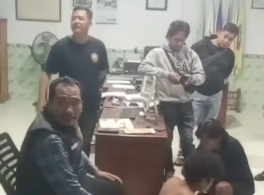 Maling Motor di Jombang Dihajar Hingga Nyaris Tewas, Motor Dibakar
