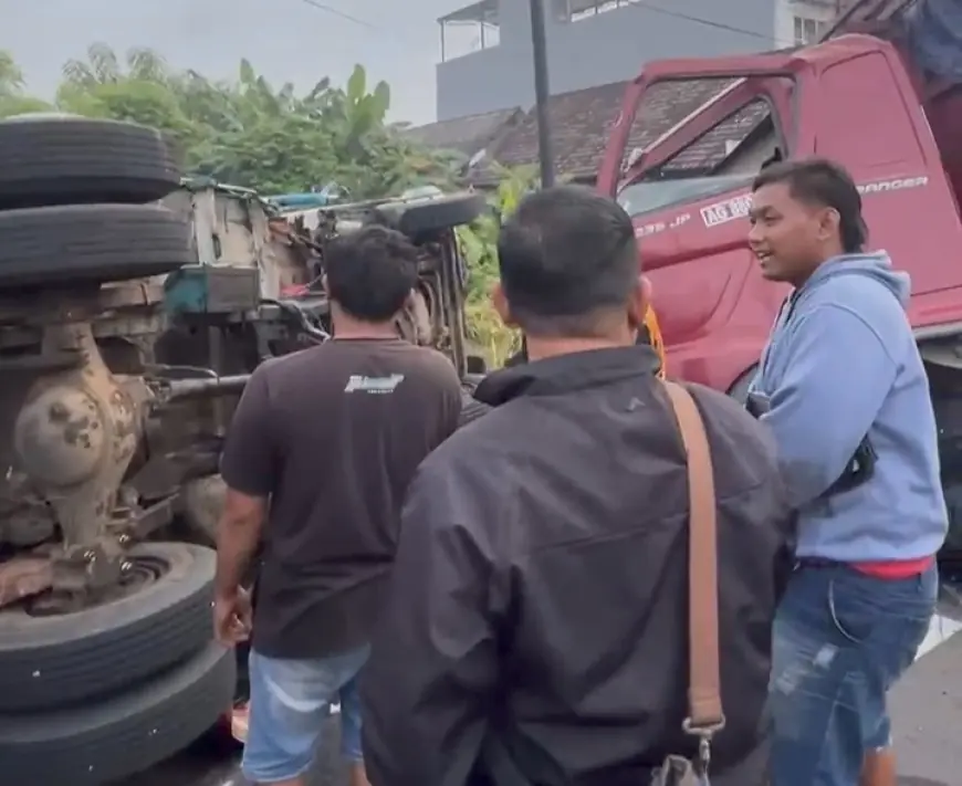 Sopir Mengantuk Picu Tabrakan Beruntun Empat Kendaraan di Mojokerto, Dua Orang Luka