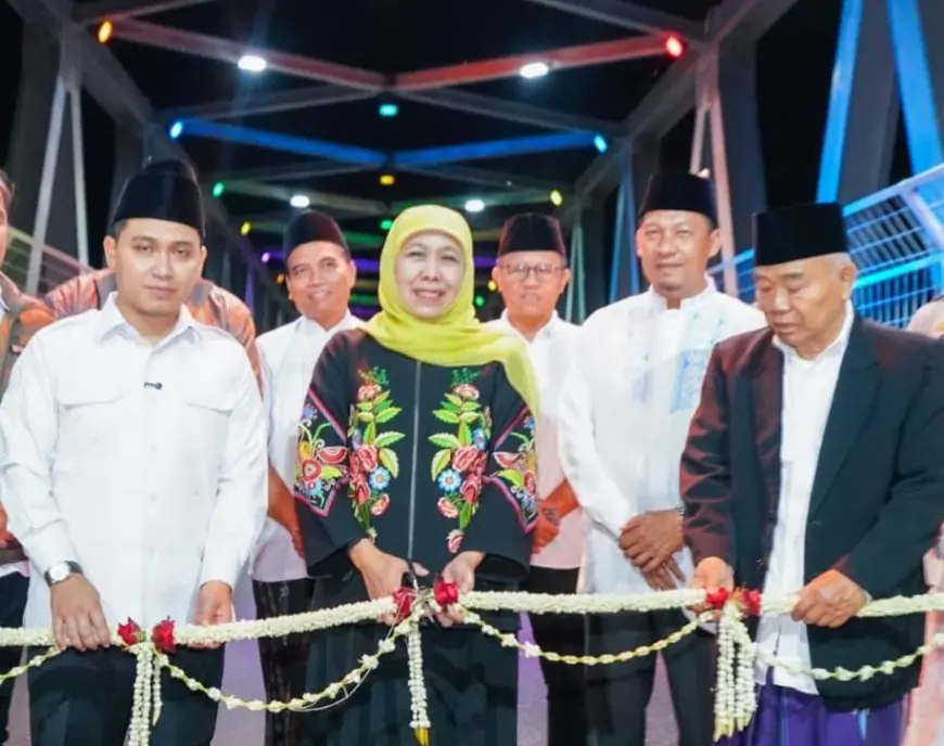 Khofifah Resmikan Jembatan Bubak Mojokerto 
