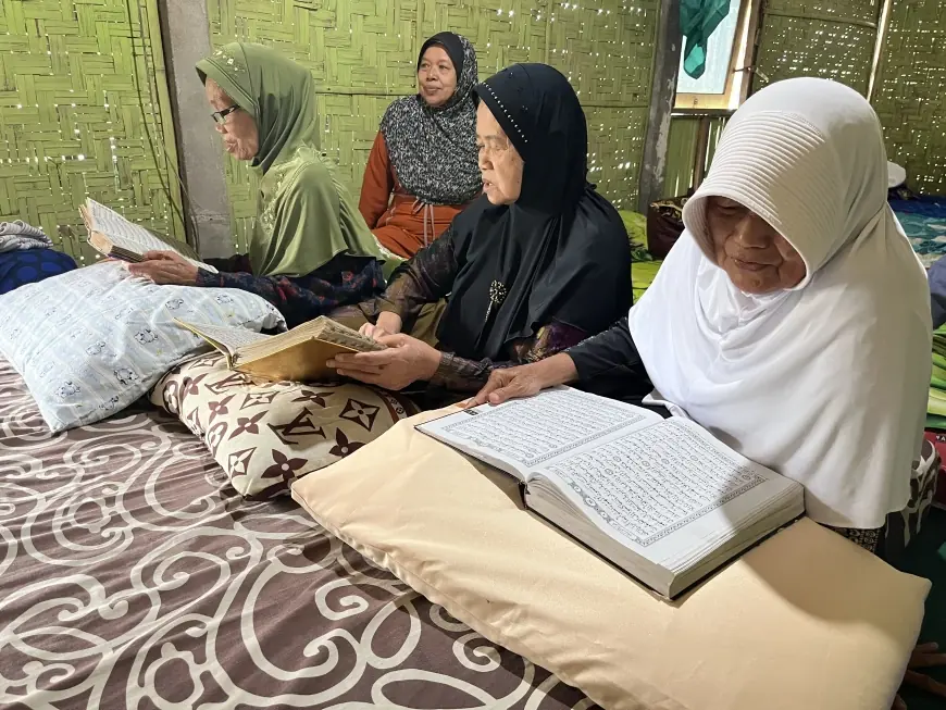 Pondok Ramadan Janda Lansia di Talun Blitar Jadi Ikhtiar Mencari Ilmu dan Raih Husnul Khotimah