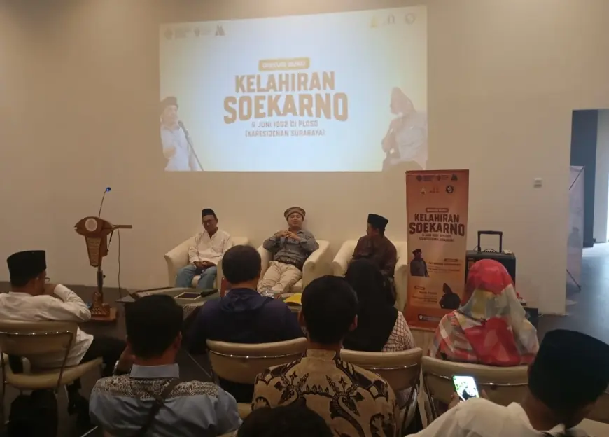 Ngabuburit Sejarah di Tebuireng, Menelusuri Jejak Kelahiran Soekarno di Jombang