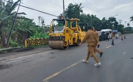 Jelang Mudik Lebaran 2026, Mas Rio Tinjau Perbaikan Jalur Pantura Situbondo