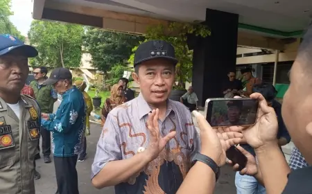 Bupati Bondowoso Tanggapi Aksi Mahasiswa, Infrastruktur Jalan Jadi Perhatian Bersama
