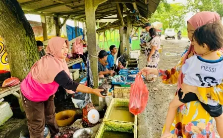 Pasar Ikan Air Tawar Bulak Keting Jadi Destinasi Berburu Menu Buka Puasa