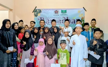 Safari Berkah Ramadan, PWI Bondowoso bersama MWCNU Tegalampel Santuni Anak Yatim dan Dhuafa