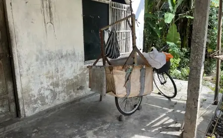Viral Penjual Kerupuk Lansia Ditipu Uang Palsu, Pemdes Bangle Beri Kepedulian