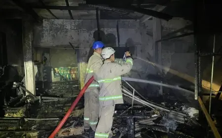 Konflik Rumah Tangga Berujung Petaka, Lansia di Blitar Nekat Bakar Toko Sendiri