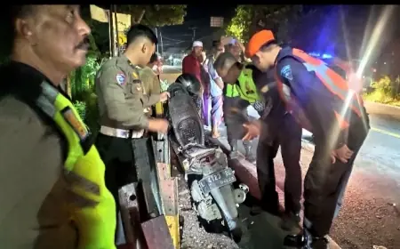 Terobos Palang Pintu di Baron Nganjuk, Pengendara Motor Asal Surabaya Dihantam KA Mutiara Selatan