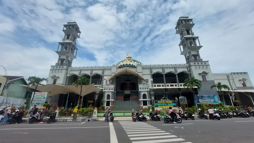 Pemkot Probolinggo Alokasikan Rp2,8 Miliar untuk Renovasi Eksterior Masjid Agung Raudlatul Jannah