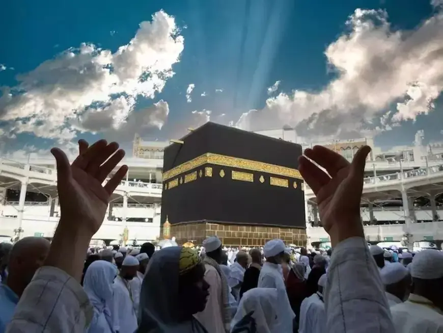 Konflik Timur Tengah Memanas, Keberangkatan 300 Calon Jemaah Umrah Asal Surabaya Tertunda