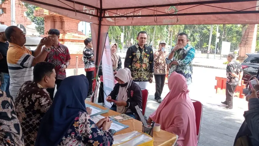 Keluarga Migran di Situbondo Menangis, Desak Pemerintah Pulangkan Anggota Keluarga dari Wilayah Perang