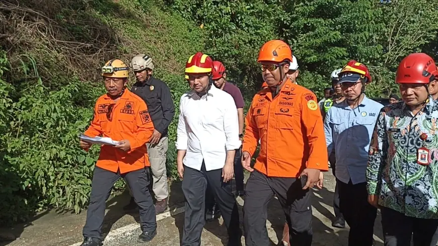 Longsoran Batu di Jalur Nasional Trenggalek-Ponorogo Berhasil Disingkirkan, Jalan Baru Dibuka Hari Minggu