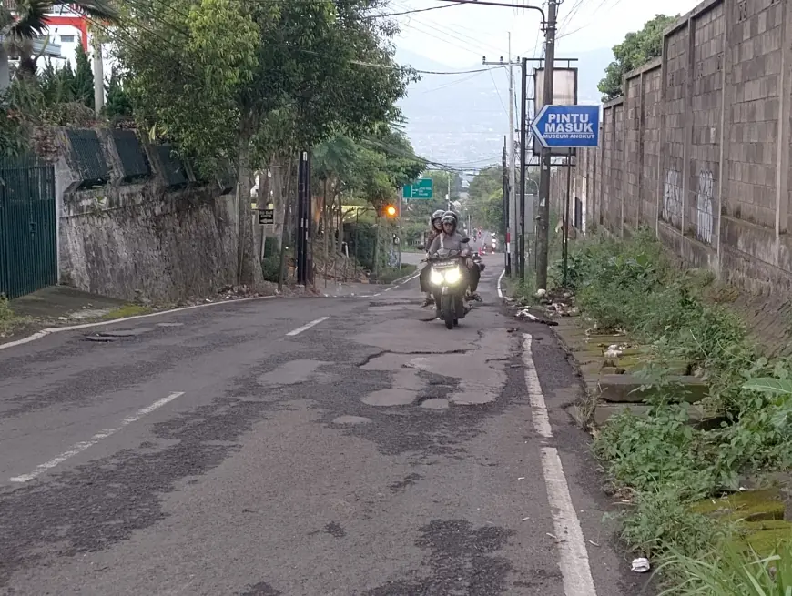 Lonjakan Kendaraan Lebaran Diprediksi 242 Ribu per Hari, Infrastruktur Jalan Kota Batu Disorot