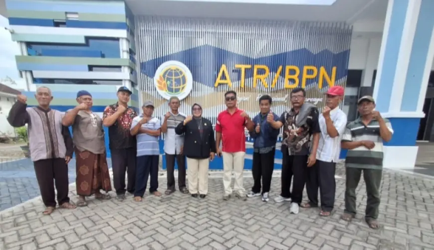 Warga Desa Bandung Datangi BPN Nganjuk, Minta Kepastian Program PTSL