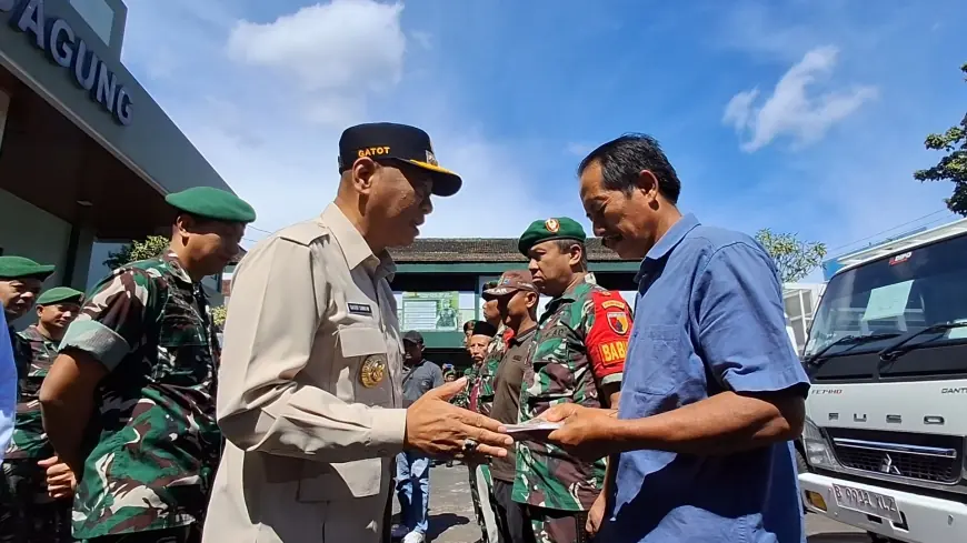 Delapan Desa di Tulungagung Terima Truk Operasional Koperasi Merah Putih