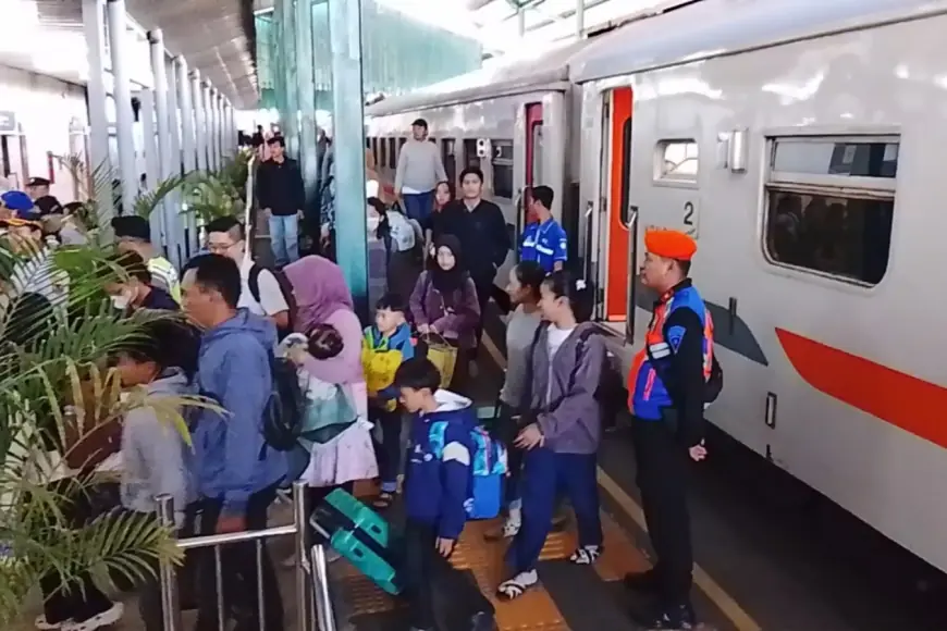 Puncak Arus Mudik Terlewati, Penumpang Kereta Api Masih Terus Meningkat