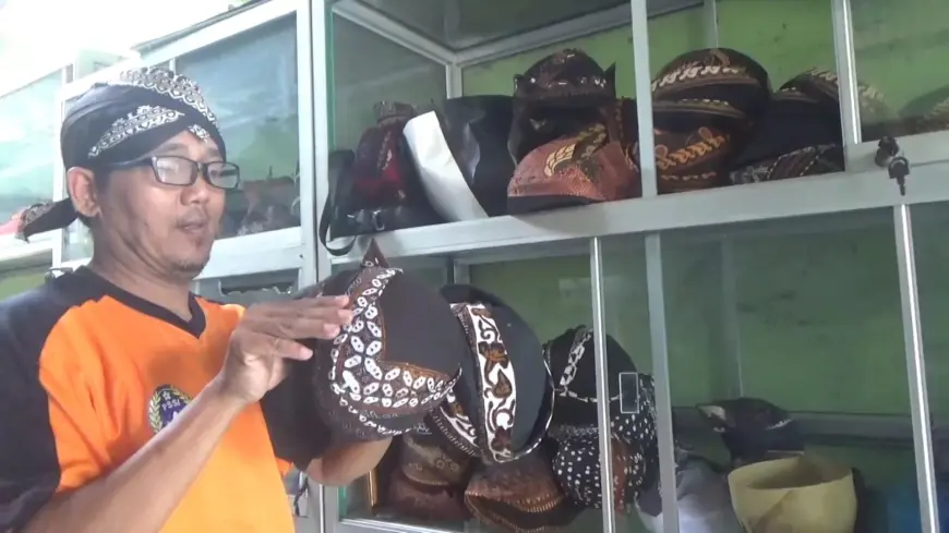Jelang Lebaran, Produksi Blangkon di Tulungagung Meningkat