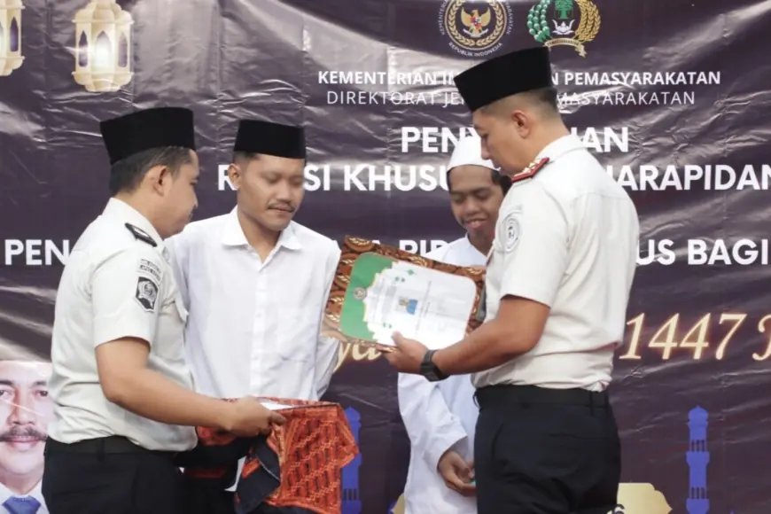 Ratusan Warga Binaan Lapas Kediri Terima Remisi Idulfitri, 4 Orang Hirup Udara Bebas