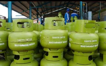 Antrean Gas Melon di Tuban dan Ketergantungan Dapur Rakyat pada Subsidi