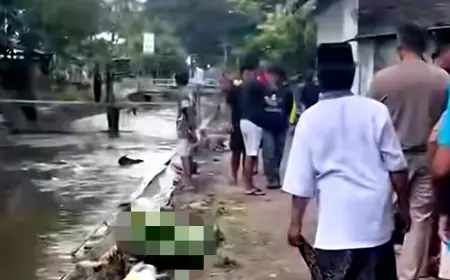 Sosok Jasad Pria Mengambang di Sungai Gondanglegi Malang